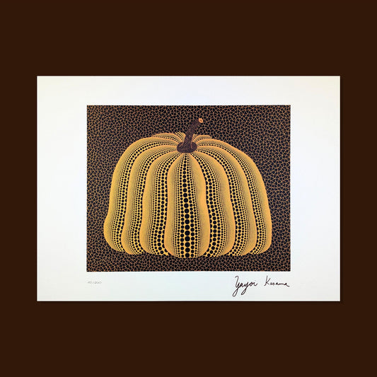 Yayoi Kusama - Pumpkin with background (2006)